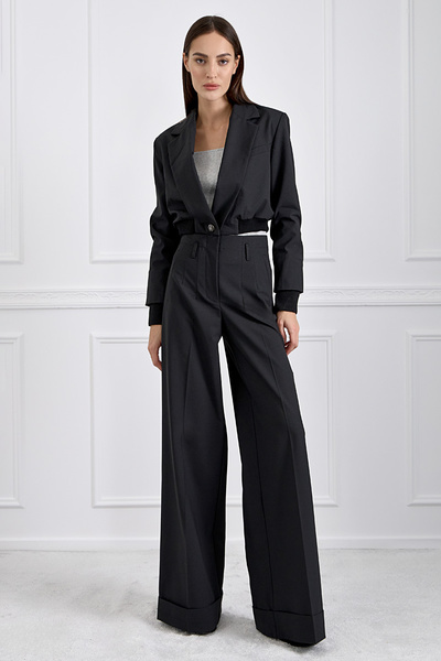 Wide-leg Trousers