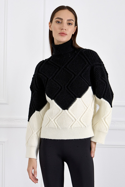 Cable-knit Sweater