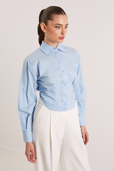CROPPED OPEN BACK SHIRT