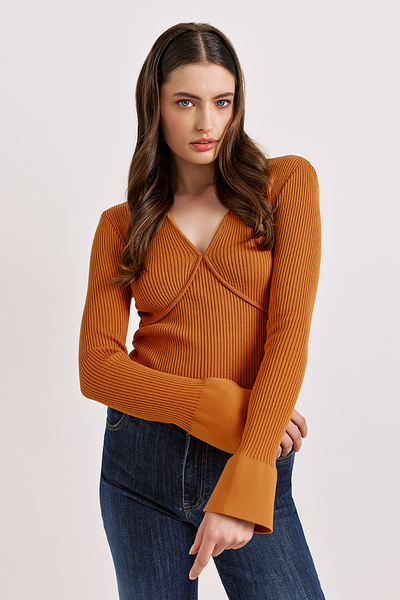 KNITTED BELLSLEEVE TOP