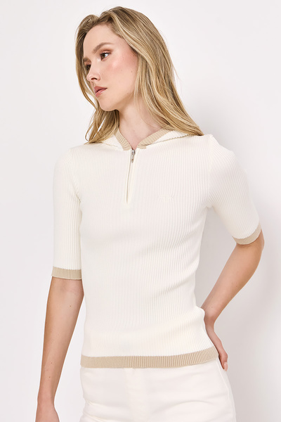 RIBBED TOP WITH ZIPPER AND HOOD