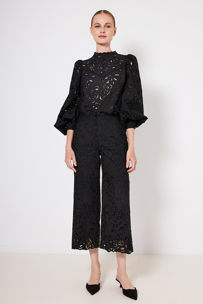 CROPPED TROUSER BRODERIE