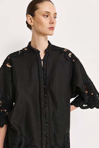 OVERSIZED SHIRT