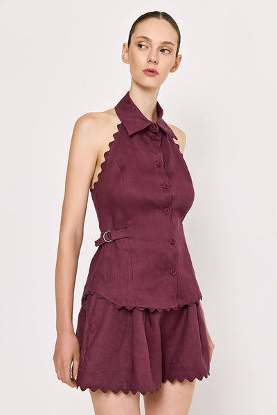 VEST WITH OPEN BACK AND NECK TIE