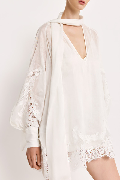 MINI DRESS WITH LACE TRIM