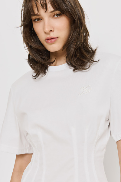 FITTED  T-SHIRT