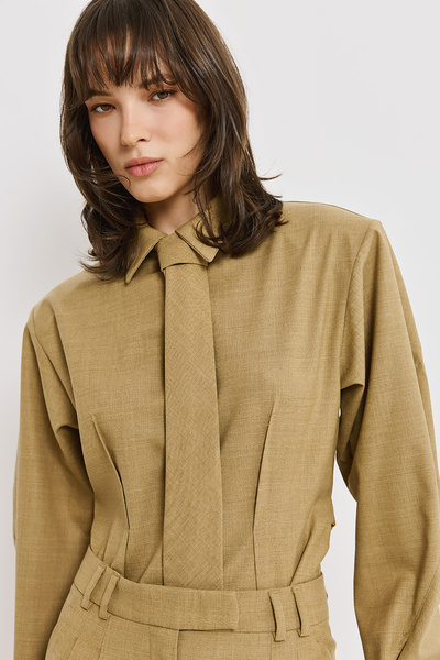FITTED SHIRT WITH TIE