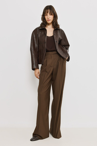 TROUSERS WITH PLEATS