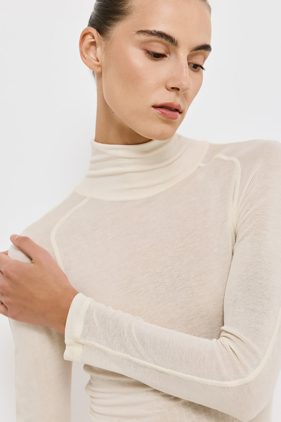 LONG SLEEVE TURTLENECK