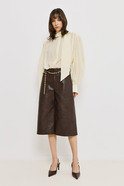 BERMUDA SHORTS